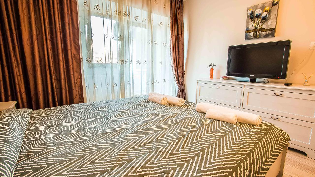 Unirii Boulevard View Apartment Bucharest Luaran gambar